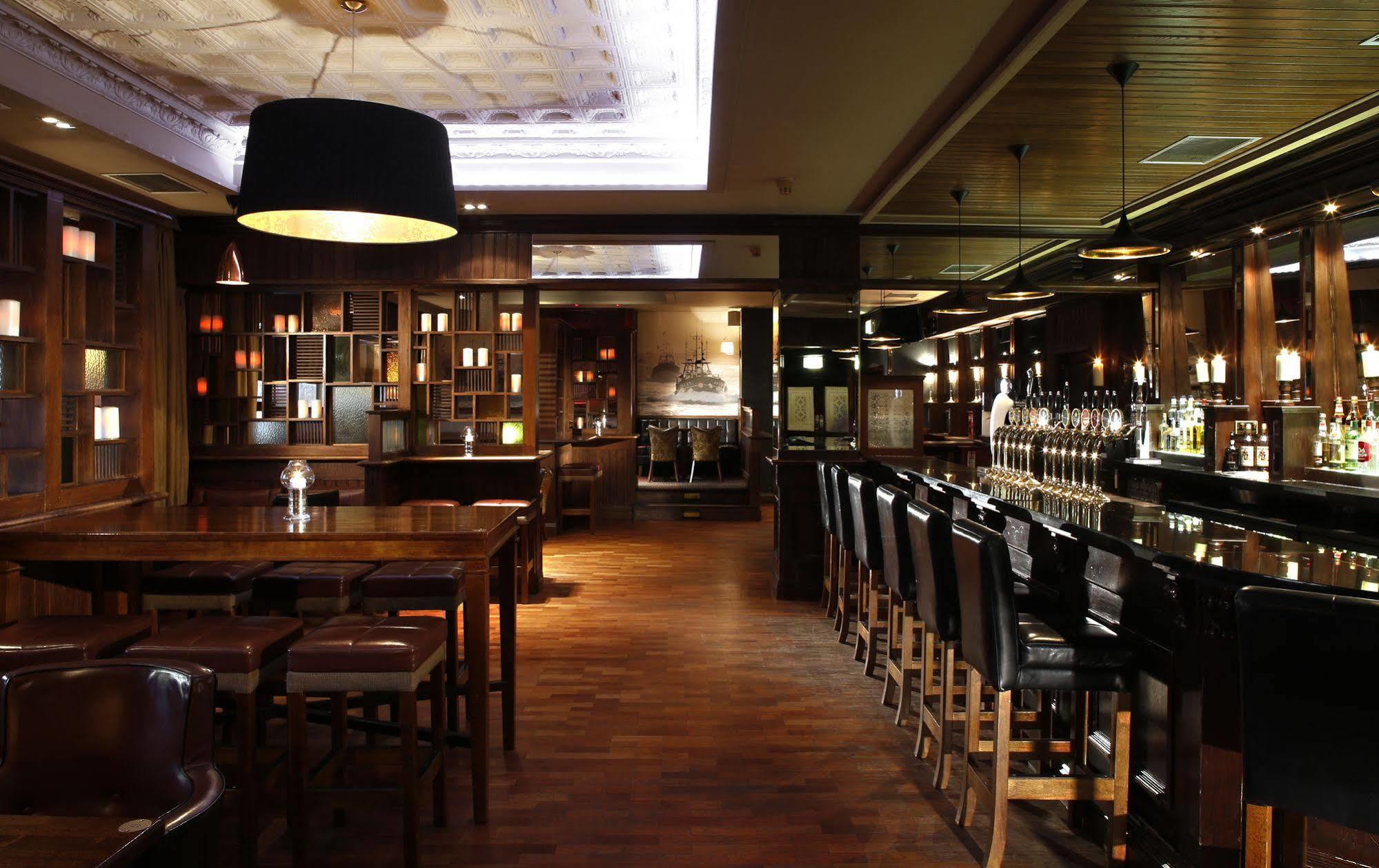 The Park Hotel Dungarvan ดันการ์วัน ภายนอก รูปภาพ