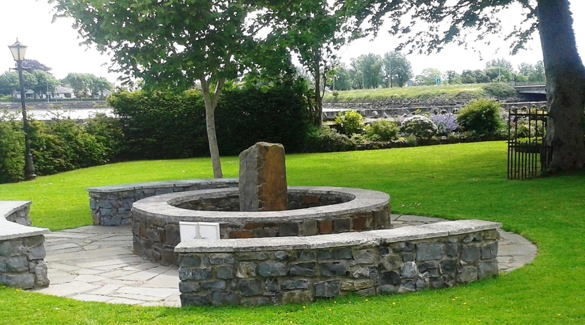 The Park Hotel Dungarvan ดันการ์วัน ภายนอก รูปภาพ